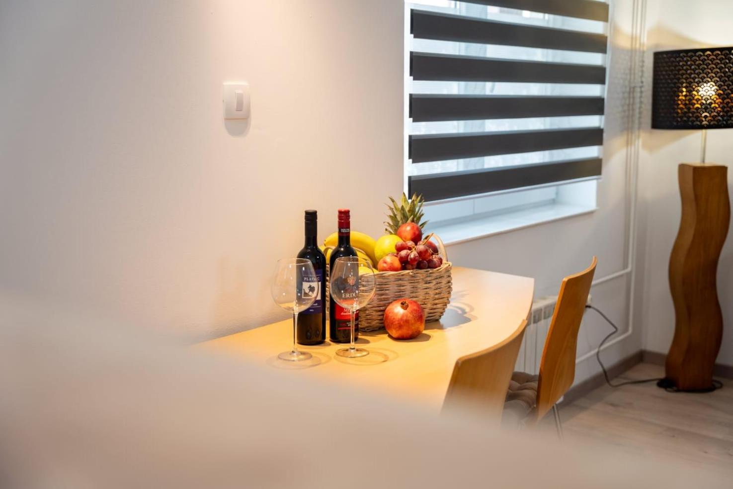 Apartman Mihovil Gospic Ngoại thất bức ảnh